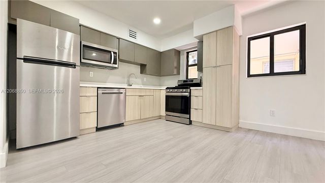 609 Lenox Avenue 2, Miami Beach, FL 33139
