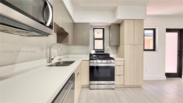609 Lenox Avenue 2, Miami Beach, FL 33139