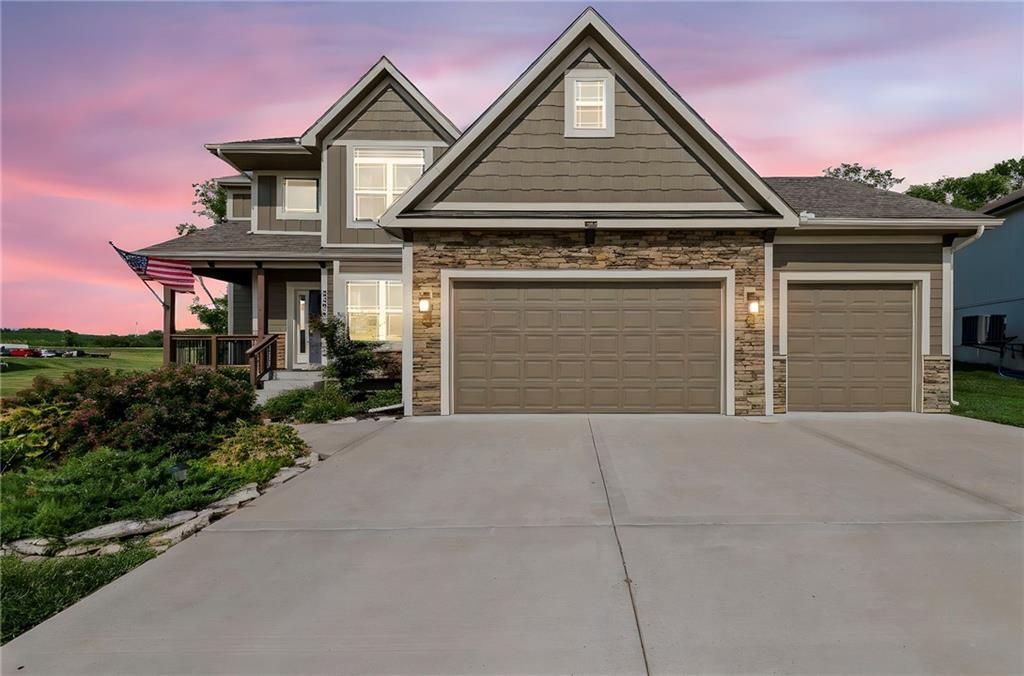 2305 Windmill Drive, Platte City, MO 64079