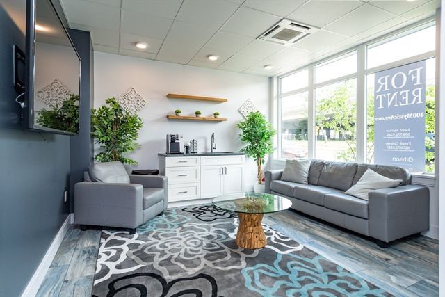 400 Mystic Avenue 201, Somerville, MA 02145