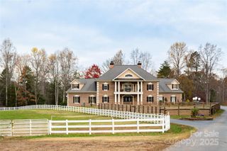 10600 Archer Road, Davidson, NC 28036