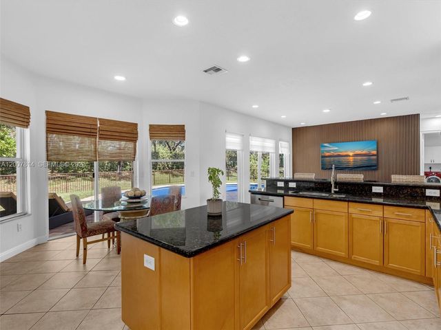 4961 SW 173rd Ave, Miramar, FL 33029