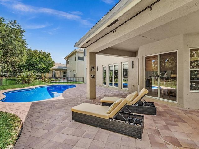 4961 SW 173rd Ave, Miramar, FL 33029