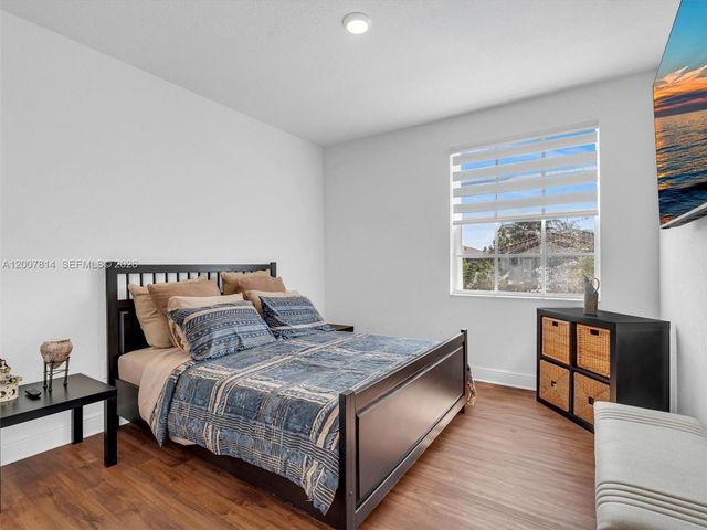 4961 SW 173rd Ave, Miramar, FL 33029