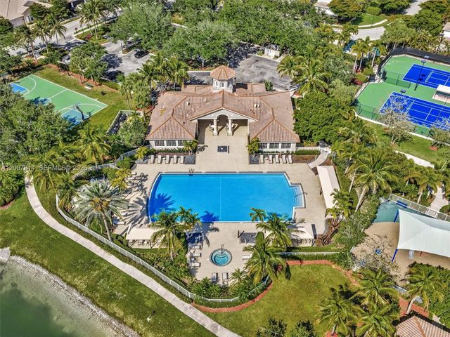 4961 SW 173rd Ave, Miramar, FL 33029