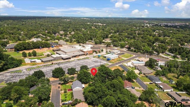 3121 S Robertson Ave, Tyler, TX 75701