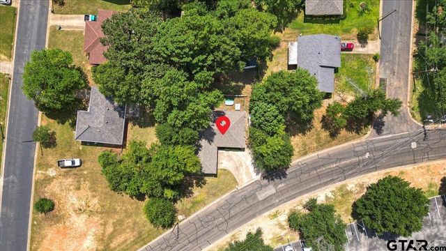 3121 S Robertson Ave, Tyler, TX 75701