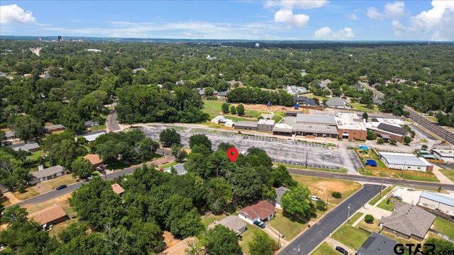 3121 S Robertson Ave, Tyler, TX 75701