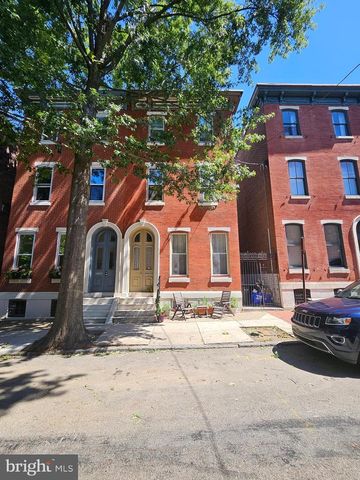 2211 MOUNT VERNON ST, Philadelphia, PA 19130