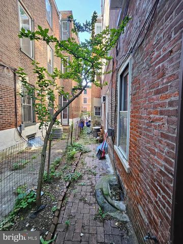 2211 MOUNT VERNON ST, Philadelphia, PA 19130