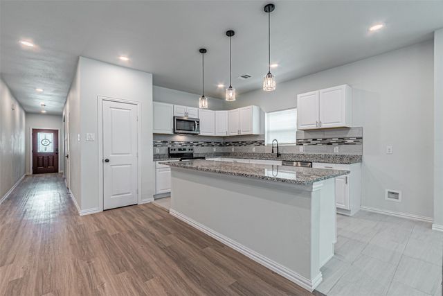 4128 Mart Street, Dallas, TX 75212
