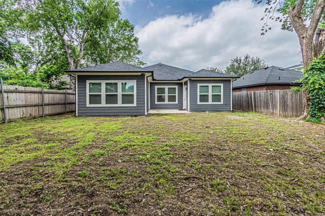 4128 Mart Street, Dallas, TX 75212