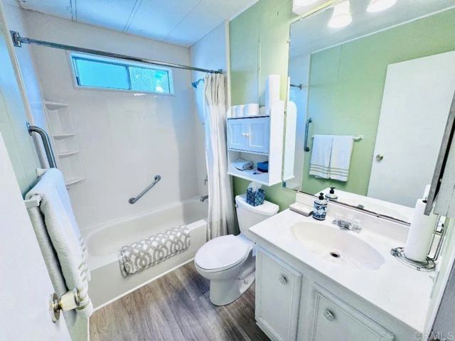 2130 Sunset 122, Vista, CA 92081