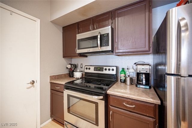 6650 West Warm Springs Road 1079, Las Vegas, NV 89118