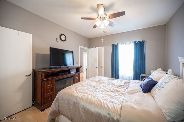 6650 West Warm Springs Road 1079, Las Vegas, NV 89118