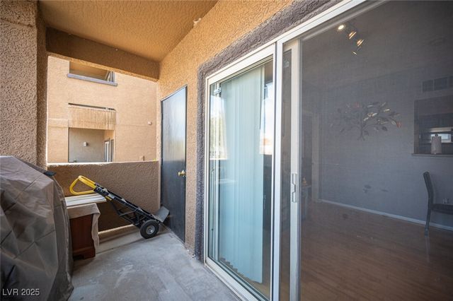 6650 West Warm Springs Road 1079, Las Vegas, NV 89118