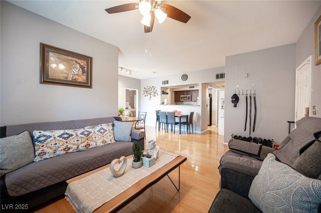 6650 West Warm Springs Road 1079, Las Vegas, NV 89118