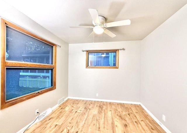 275 Broadway Street, Prairie Du Sac, WI 53578