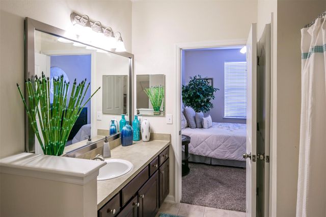 15270 Voss Road 331, Sugar Land, TX 77498
