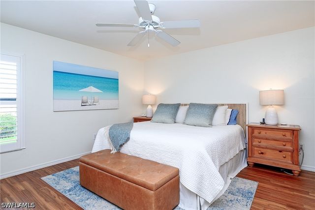 524 Beachwalk CIR, Naples, FL 34108