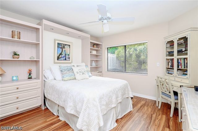 524 Beachwalk CIR, Naples, FL 34108