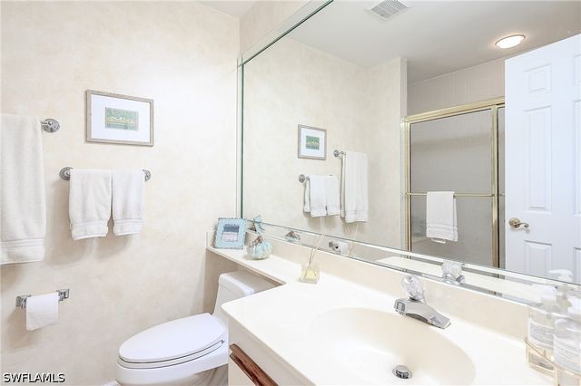 524 Beachwalk CIR, Naples, FL 34108