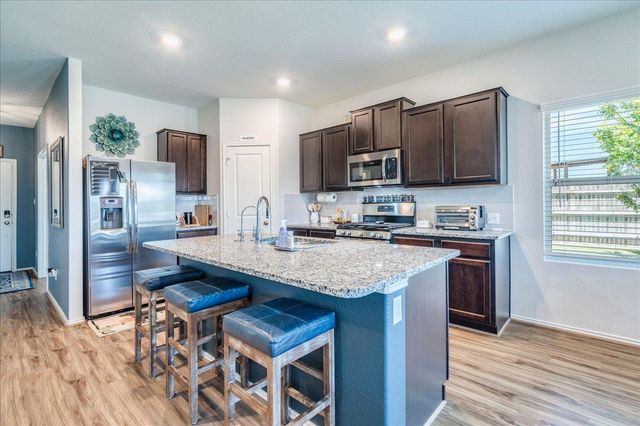 358 Jasper TRL, Buda, TX 78610