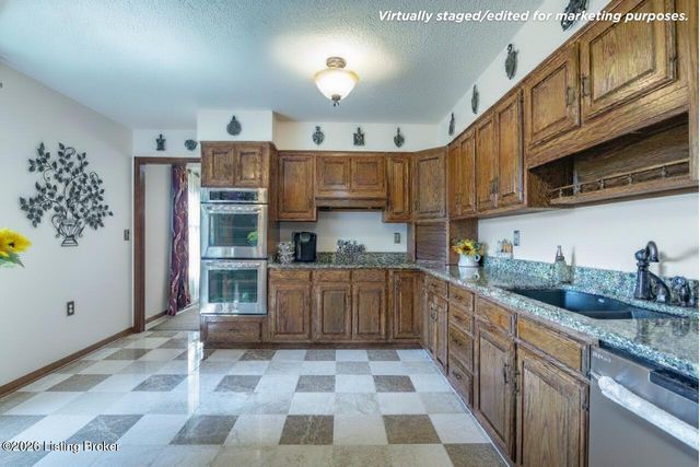 11441 Rineyville Rd, Vine Grove, KY 40175