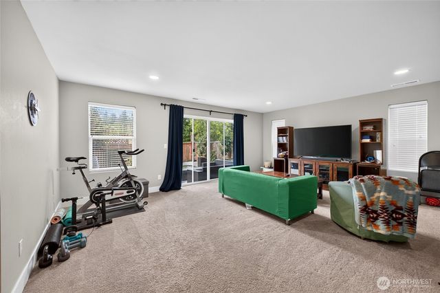 10230 Sentinel Loop, Gig Harbor, WA 98332