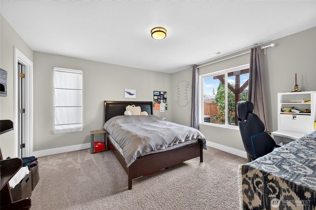 10230 Sentinel Loop, Gig Harbor, WA 98332