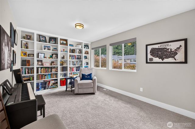 10230 Sentinel Loop, Gig Harbor, WA 98332