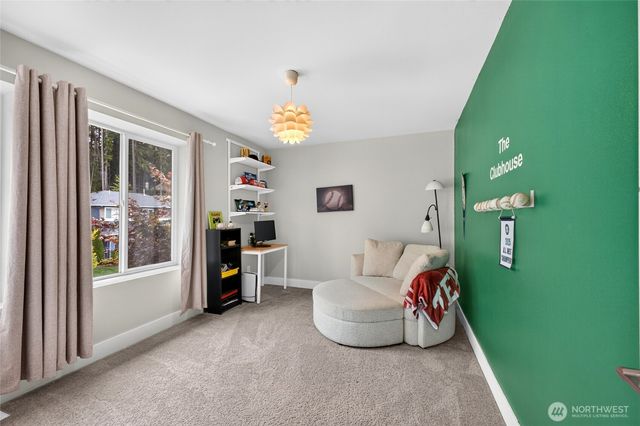 10230 Sentinel Loop, Gig Harbor, WA 98332