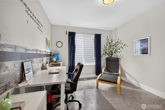 10230 Sentinel Loop, Gig Harbor, WA 98332