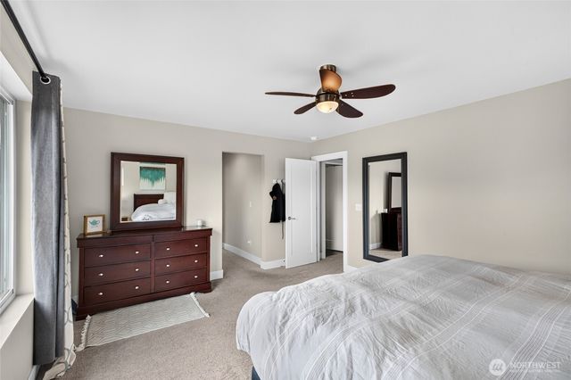 10230 Sentinel Loop, Gig Harbor, WA 98332