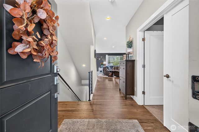 10230 Sentinel Loop, Gig Harbor, WA 98332
