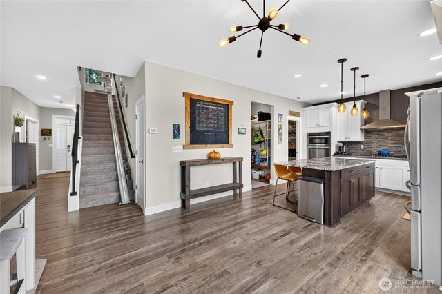 10230 Sentinel Loop, Gig Harbor, WA 98332