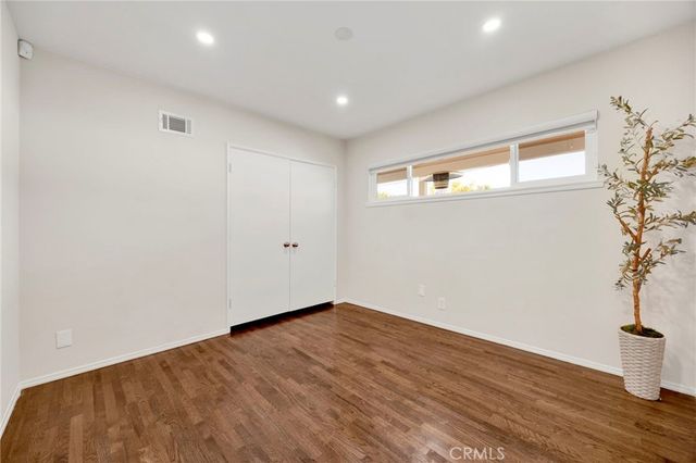 19116 Napa Street, Northridge, CA 91324