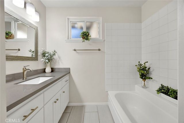 19116 Napa Street, Northridge, CA 91324