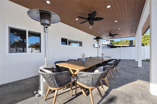 19116 Napa Street, Northridge, CA 91324