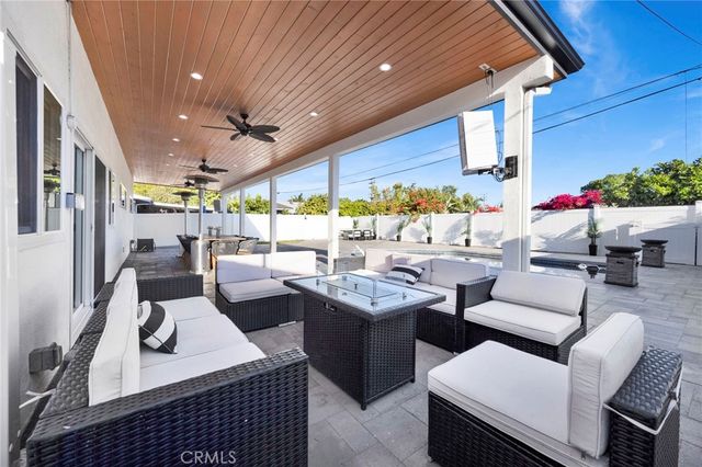 19116 Napa Street, Northridge, CA 91324