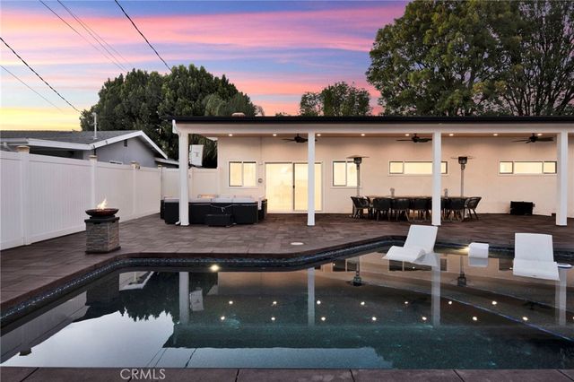 19116 Napa Street, Northridge, CA 91324