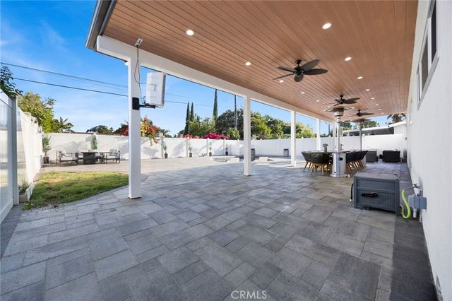 19116 Napa Street, Northridge, CA 91324