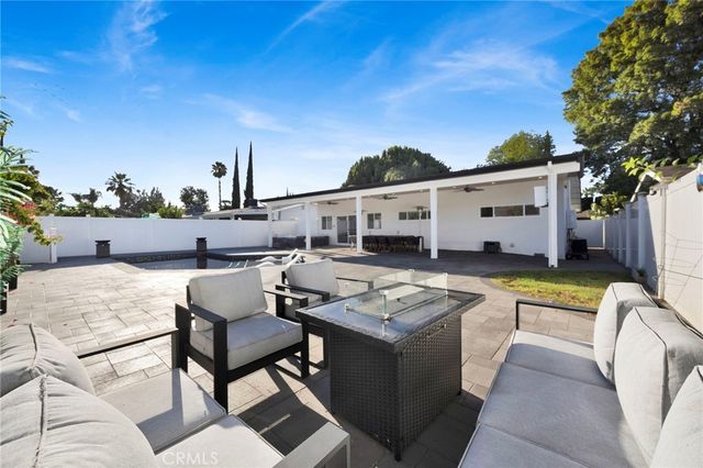 19116 Napa Street, Northridge, CA 91324