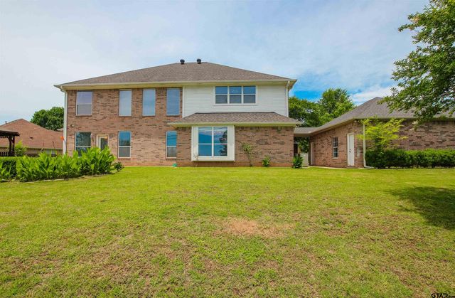 5718 Gloucester Dr, Tyler, TX 75707