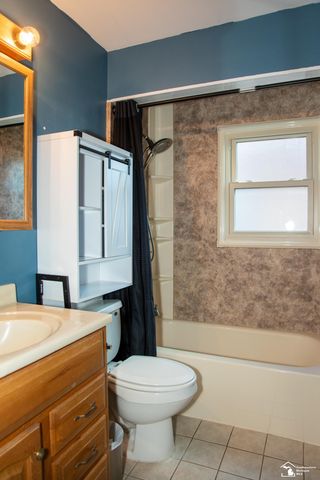 15649 Churchill Street, Southgate, MI 48195