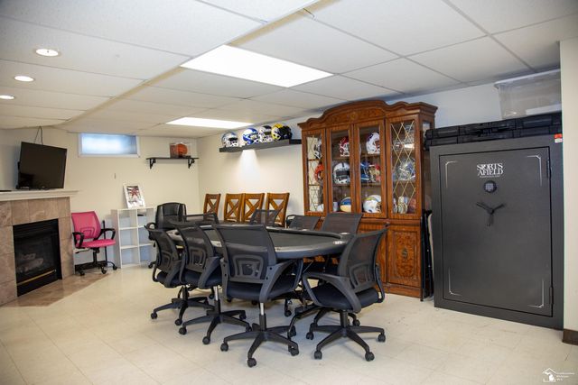 15649 Churchill Street, Southgate, MI 48195