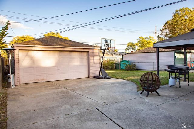 15649 Churchill Street, Southgate, MI 48195