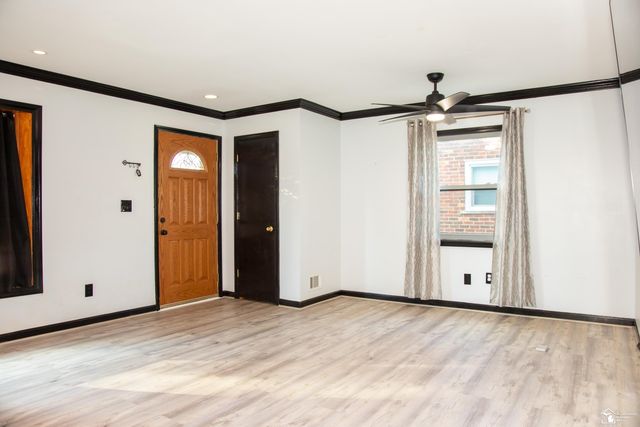 15649 Churchill Street, Southgate, MI 48195