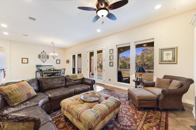 2609 Camel TRL, New Braunfels, TX 78132