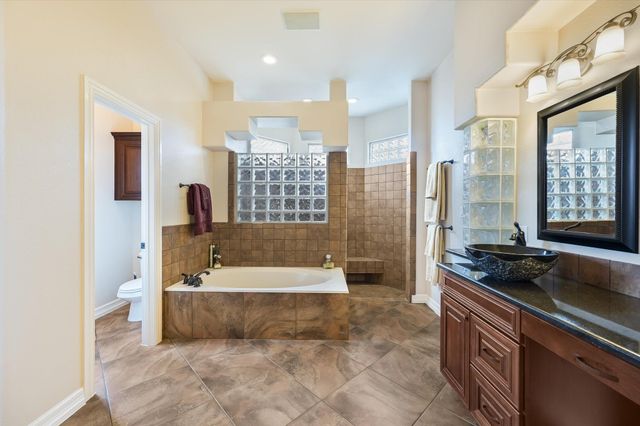 2609 Camel TRL, New Braunfels, TX 78132